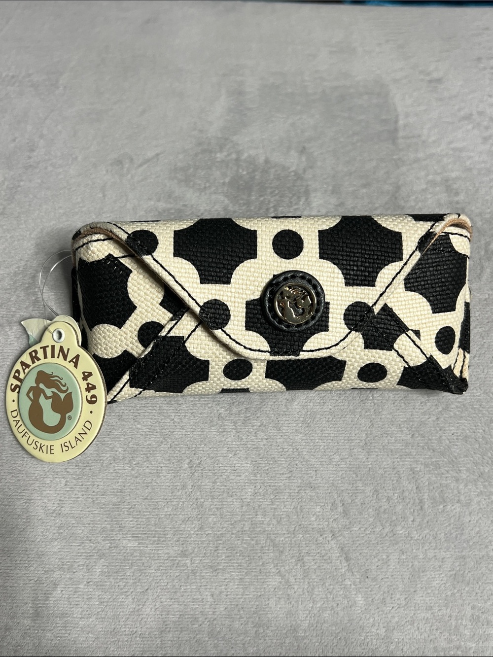 Spartina 449 Black and Cream Geo-Pattern Sunglass Case